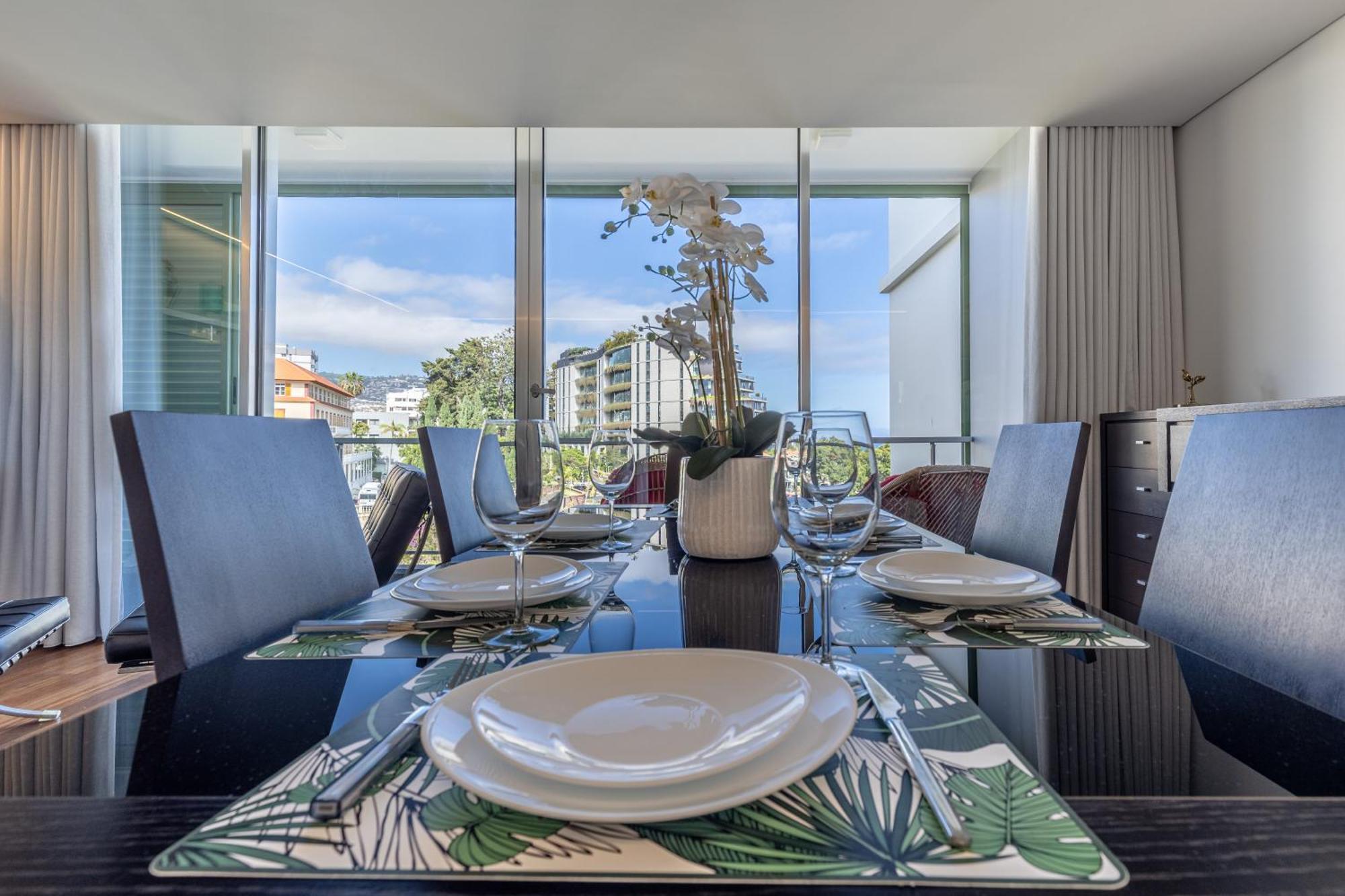 Vista Savoy By Rmz Apartment Funchal  Exterior photo