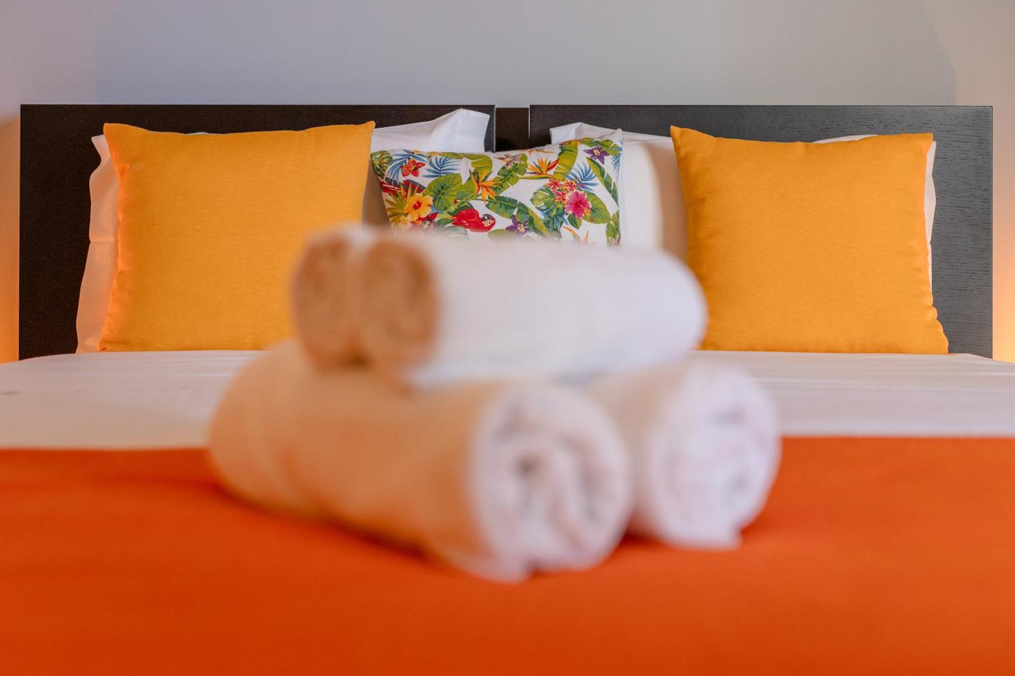Vista Savoy By Rmz Apartment Funchal  Exterior photo