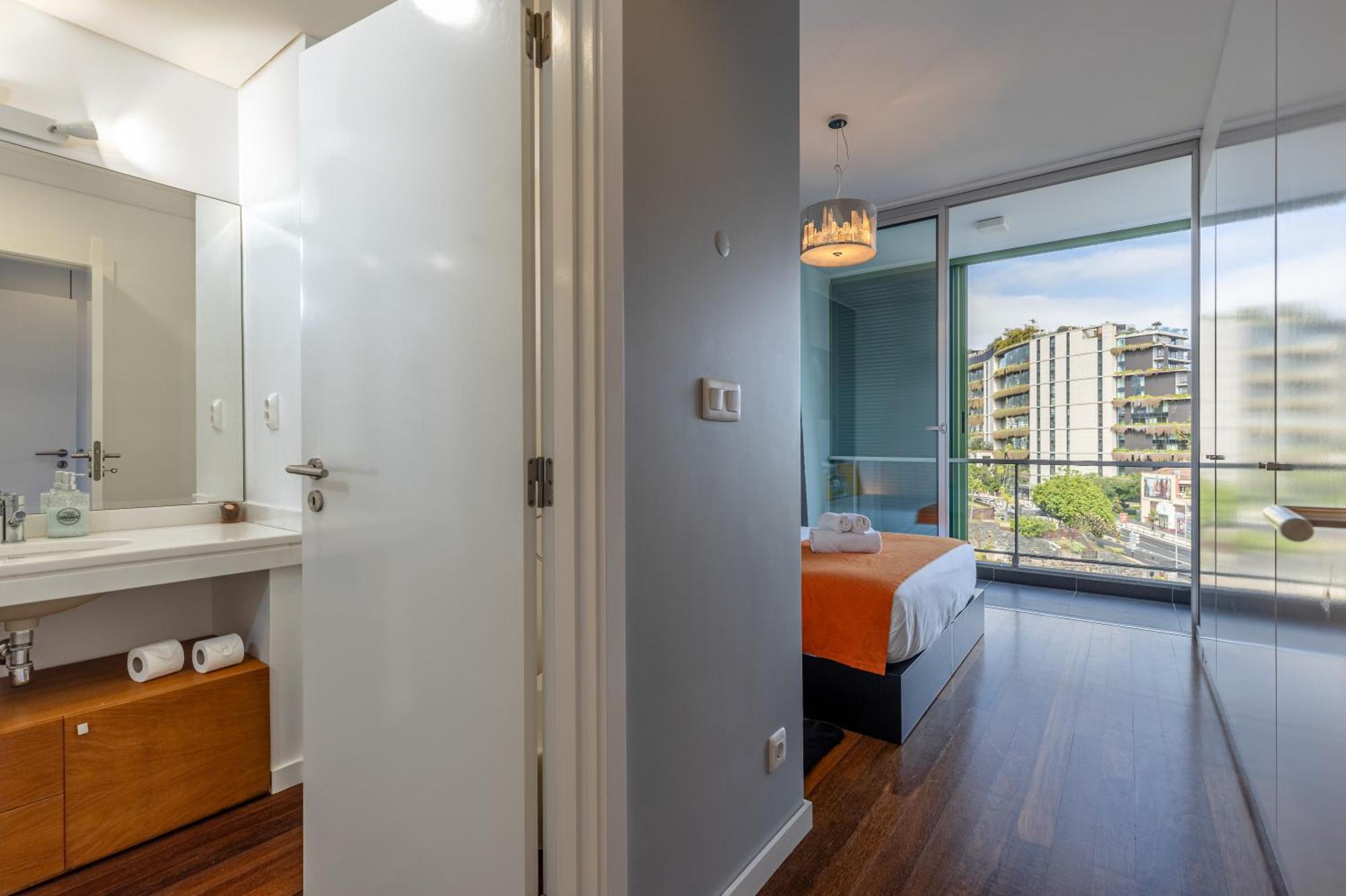 Vista Savoy By Rmz Apartment Funchal  Exterior photo